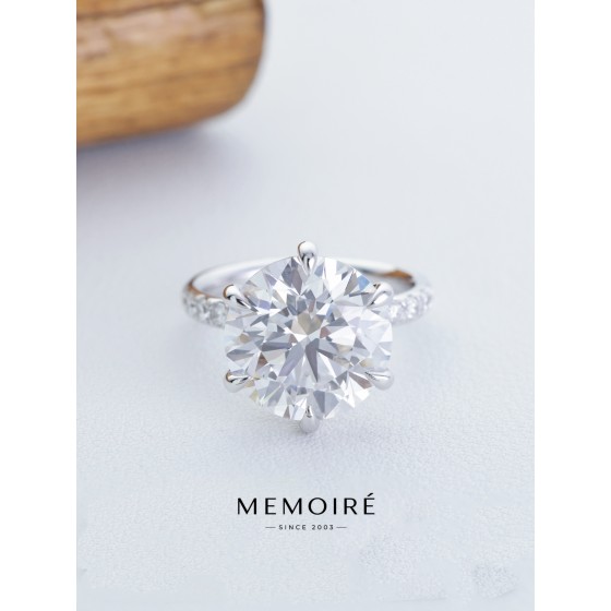 MEMOIRE 14K White Gold Round Lab Grown Diamond Solitaire Engagement Ring