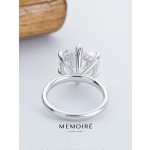 MEMOIRE 14K White Gold Round Lab Grown Diamond Solitaire Engagement Ring thumbnail 2