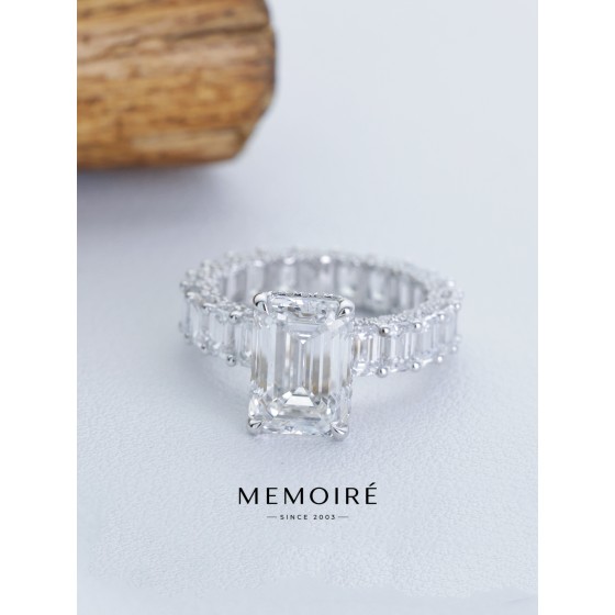 MEMOIRE 14K White Gold Emerald Cut Lab Grown Diamond Halo Engagement Ring