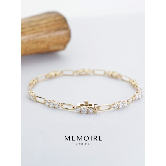 MEMOIRE 14K Yellow Gold Paperclip Lab Grown Diamond Chain Bracelect